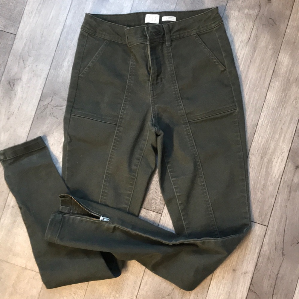 Cargo High Waisted Skinny Jeans